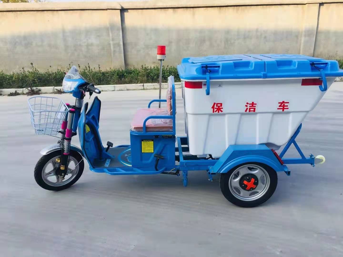 電動(dòng)保潔車夏季使用應(yīng)注意避暑