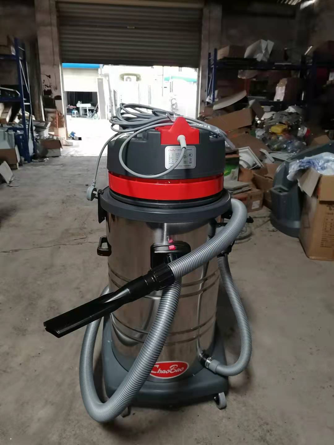 工業(yè)吸塵吸水機價格